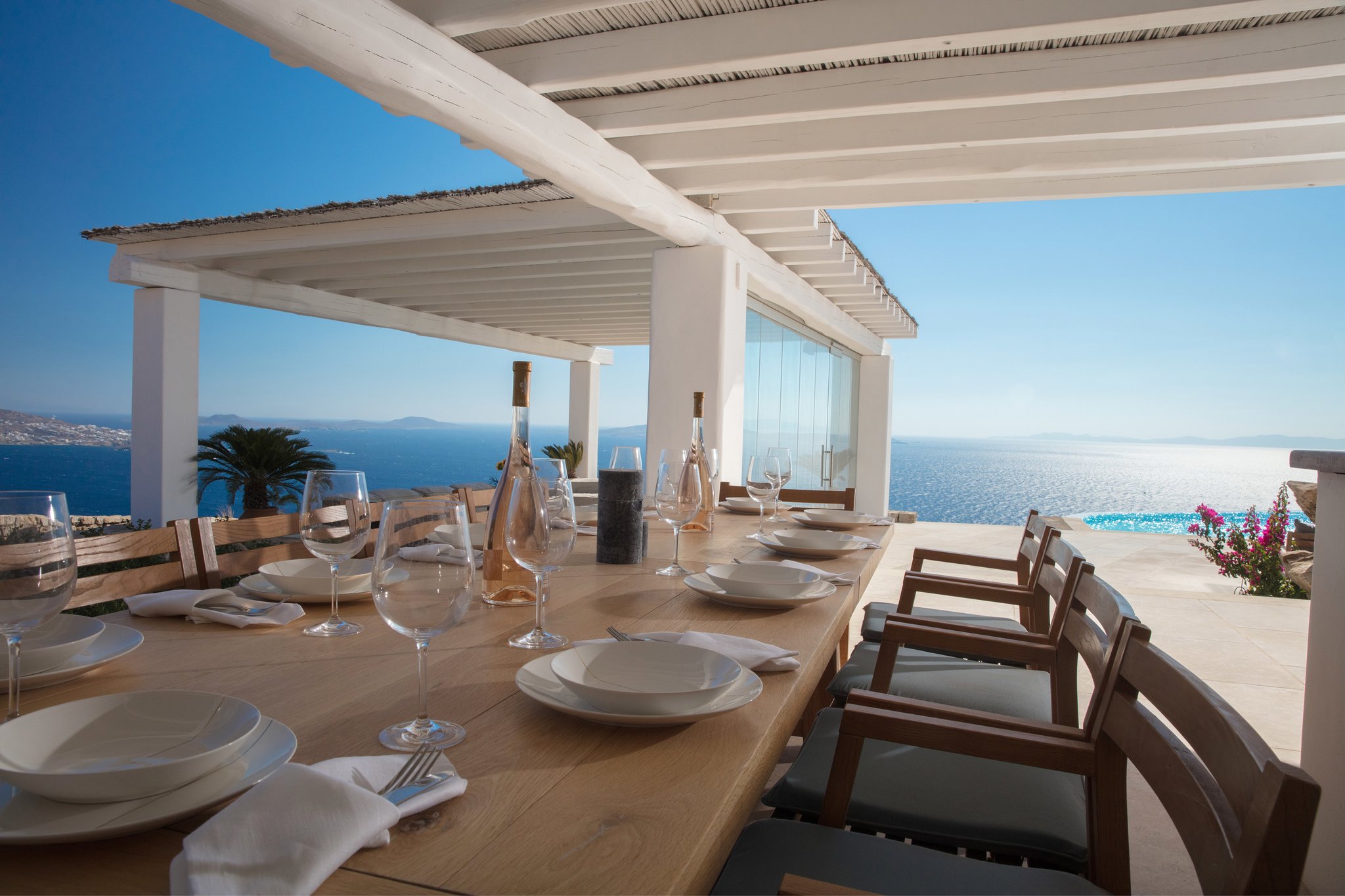 Outdoor dining with sea views